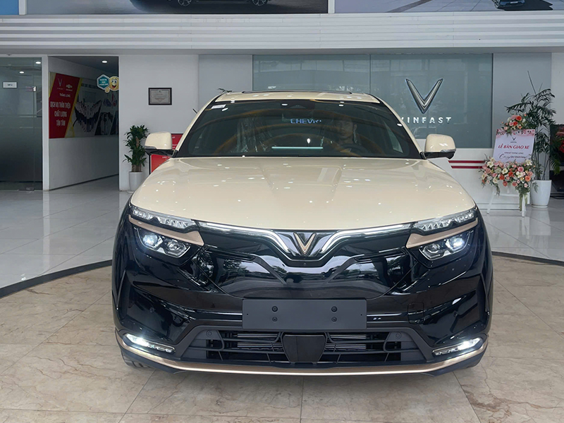 VinFast VF8 Plus