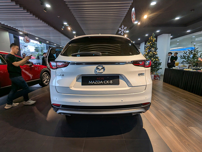 New Mazda CX-8 2.5L Signature AWD