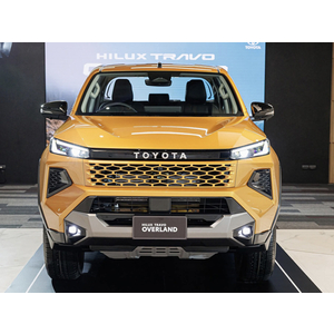 Toyota Hilux Standard 2.8L 4x2 MT 2026