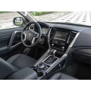 New Mitsubishi Pajero Sport Dầu 4x4 AT