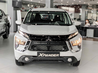 Mitsubishi Xpander AT