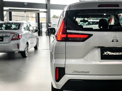 Mitsubishi Xpander AT