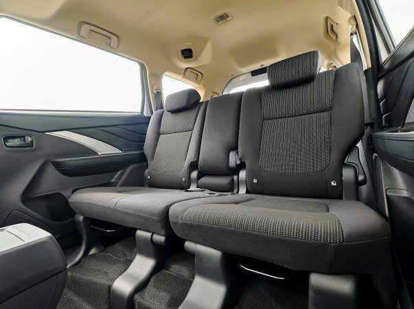 Mitsubishi Xpander MT