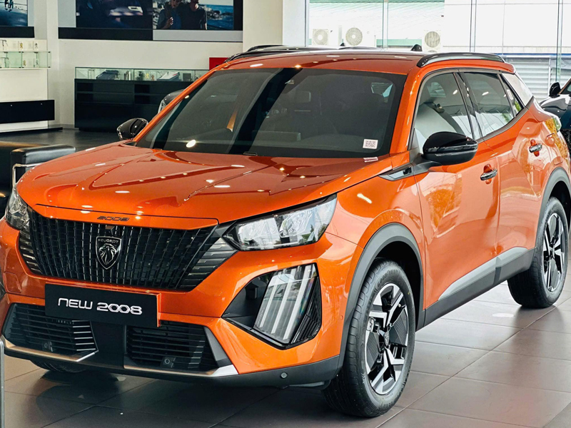 New Peugeot 2008 ICONIC