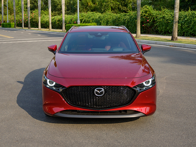 New Mazda 3 1.5L Sport Premium