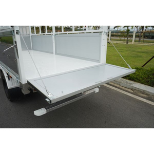 Xe tải Fuso Canter TF4.9 - Thùng mui bạt - Tải 2 tấn