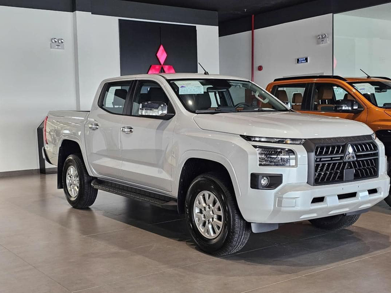 All-New Mitsubishi Triton 2WD AT GLX