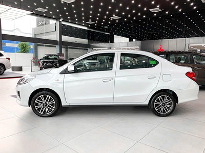 Mitsubishi Attrage MT