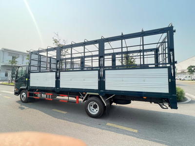 THACO Linker T2-6.9 - Thùng bạt- tải trọng 3.3T