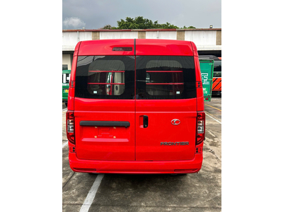 Xe VAN TF480V2S SƠN MÀU ĐỎ THÙNG DÀI 2m9 ĐỜI MỚI NHẤT