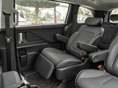 Hyundai Custin 1.5L Cao Cấp