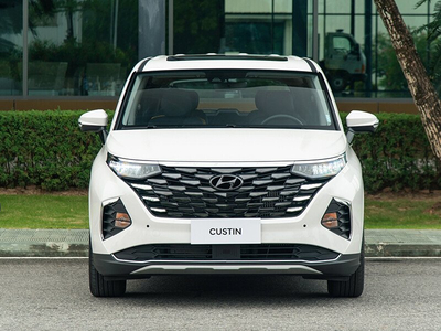 Hyundai Custin 1.5L Cao Cấp