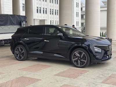 VinFast VF7 Eco