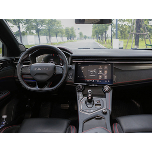 Lynk & Co 05