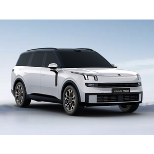 Lynk & Co 900