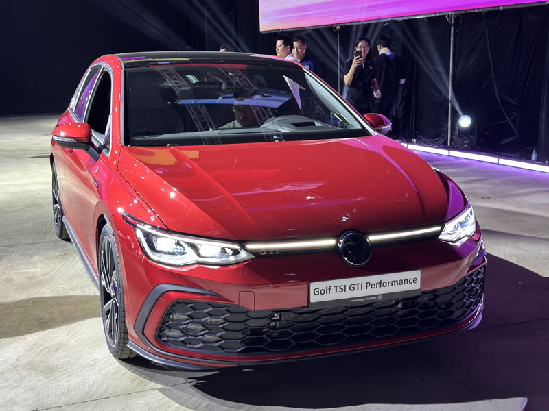 Volkswagen Golf 2025