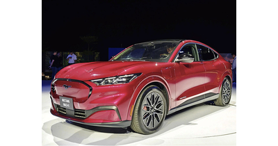 Ford Mustang Mach-E Premium AWD