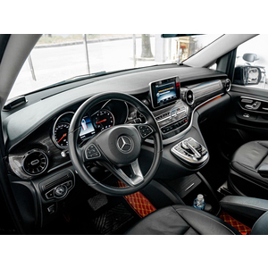 Mercedes-Benz V250 Luxury