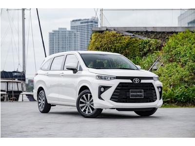 Toyota Avanza Premio MT