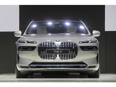 BMW i7 xDrive60 Pure Excellene 2024