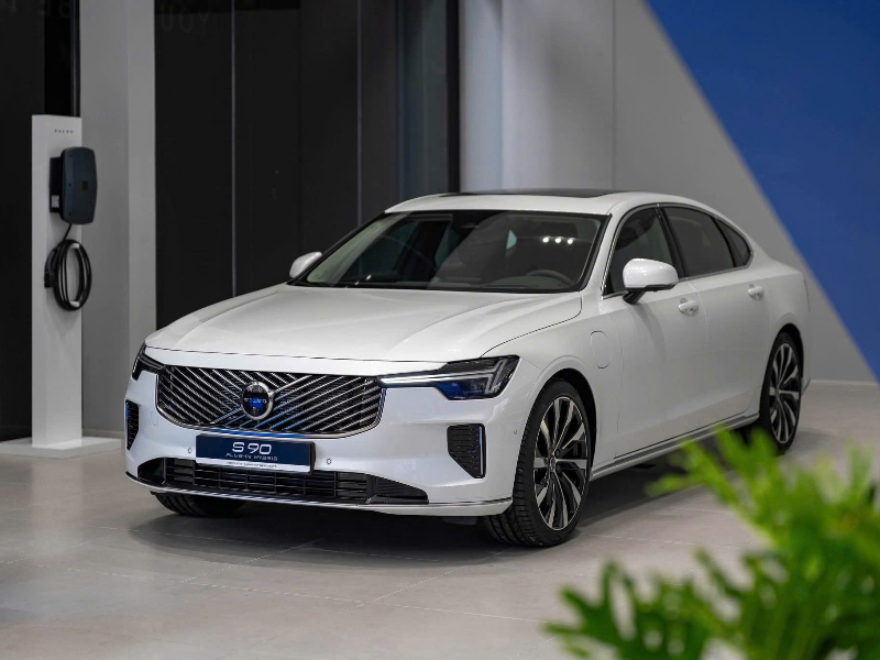 Volvo S90 Plug-in Hybrid Ultra