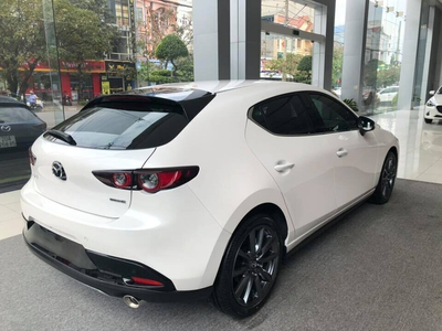 All-New Mazda 3 Sport 1.5L Luxury E5