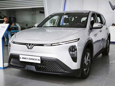 VF MPV 7 (Xe Gia Đình)