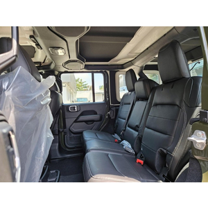 Jeep Wrangler Sahara