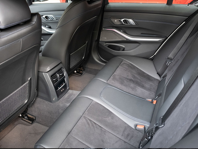 BMW 330i M Sport LCI