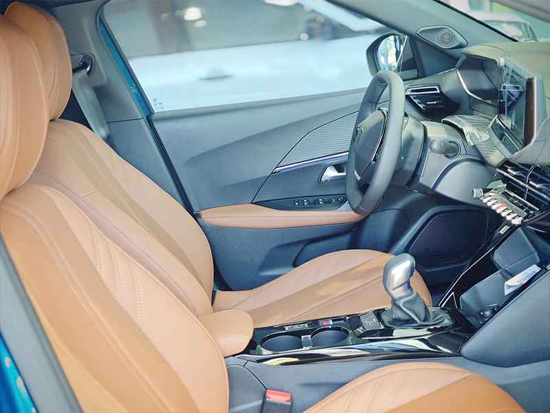 New Peugeot 2008 ICONIC