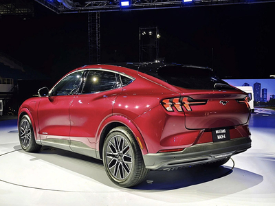 Ford Mustang Mach-E Premium AWD