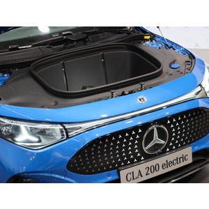 Mercedes-Benz CLA 200 Electric