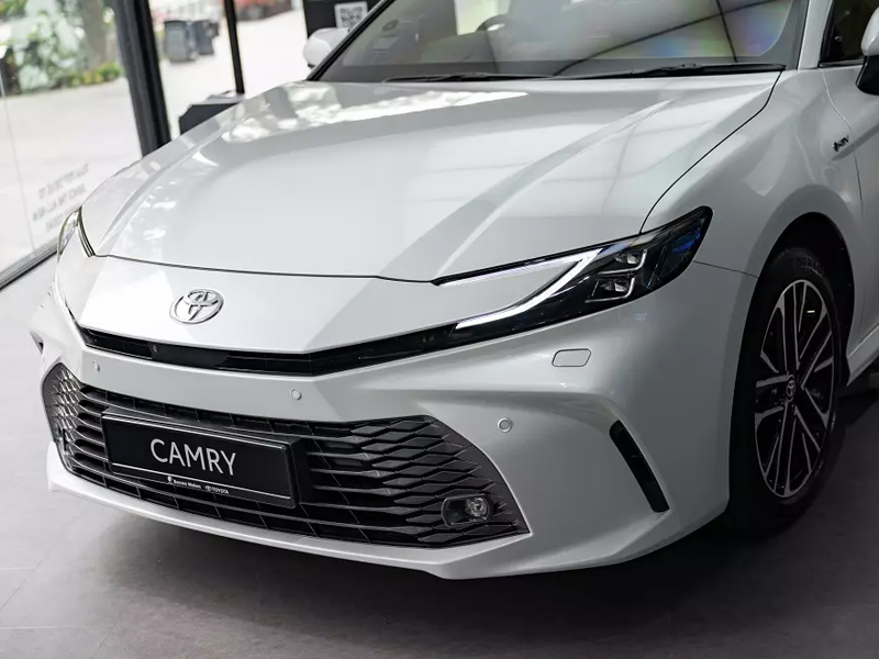 Toyota Camry 2.0Q