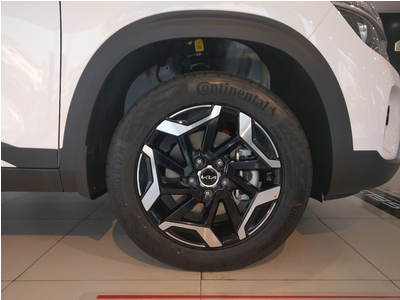 New KIA Seltos 1.5L AT