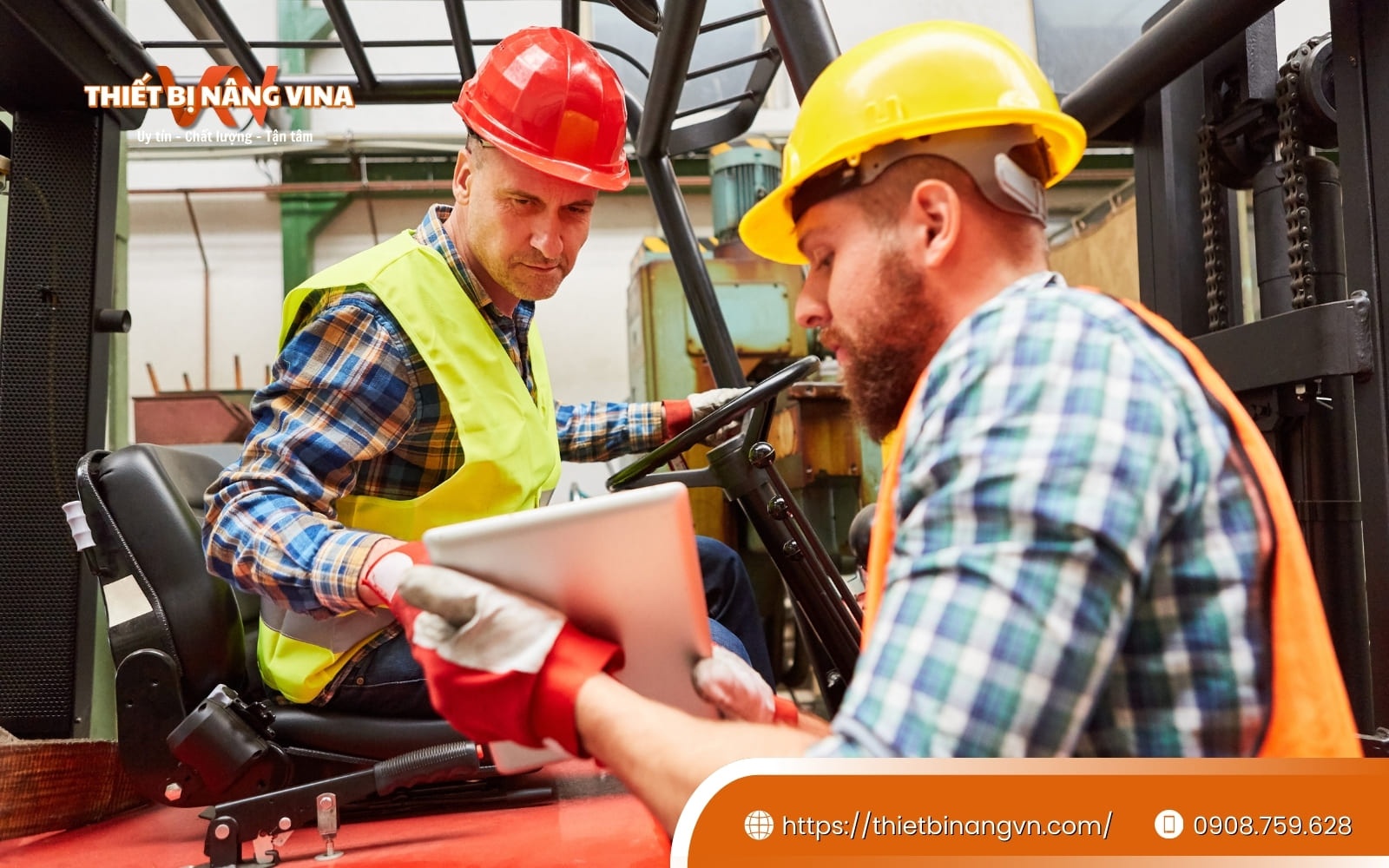 Khi lái xe nâng cần chú ý một số điểm quan trọng