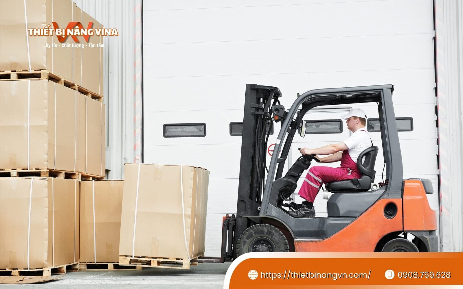 Xe nâng hàng forklift được sử dụng rộng rãi hiện nay Xe nâng hàng forklift được sử dụng rộng rãi hiện nay