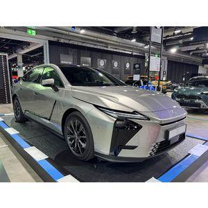 Lexus ES 350h Luxury