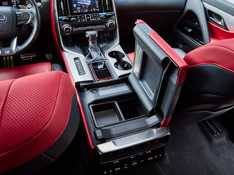 Lexus LX 600 F Sport