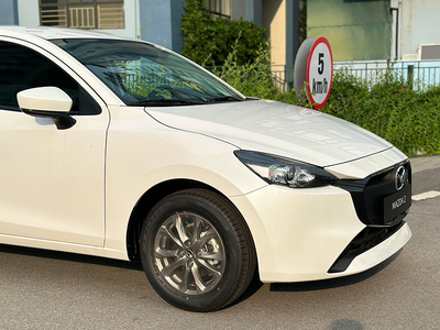 New Mazda 2 1.5 AT (E5)
