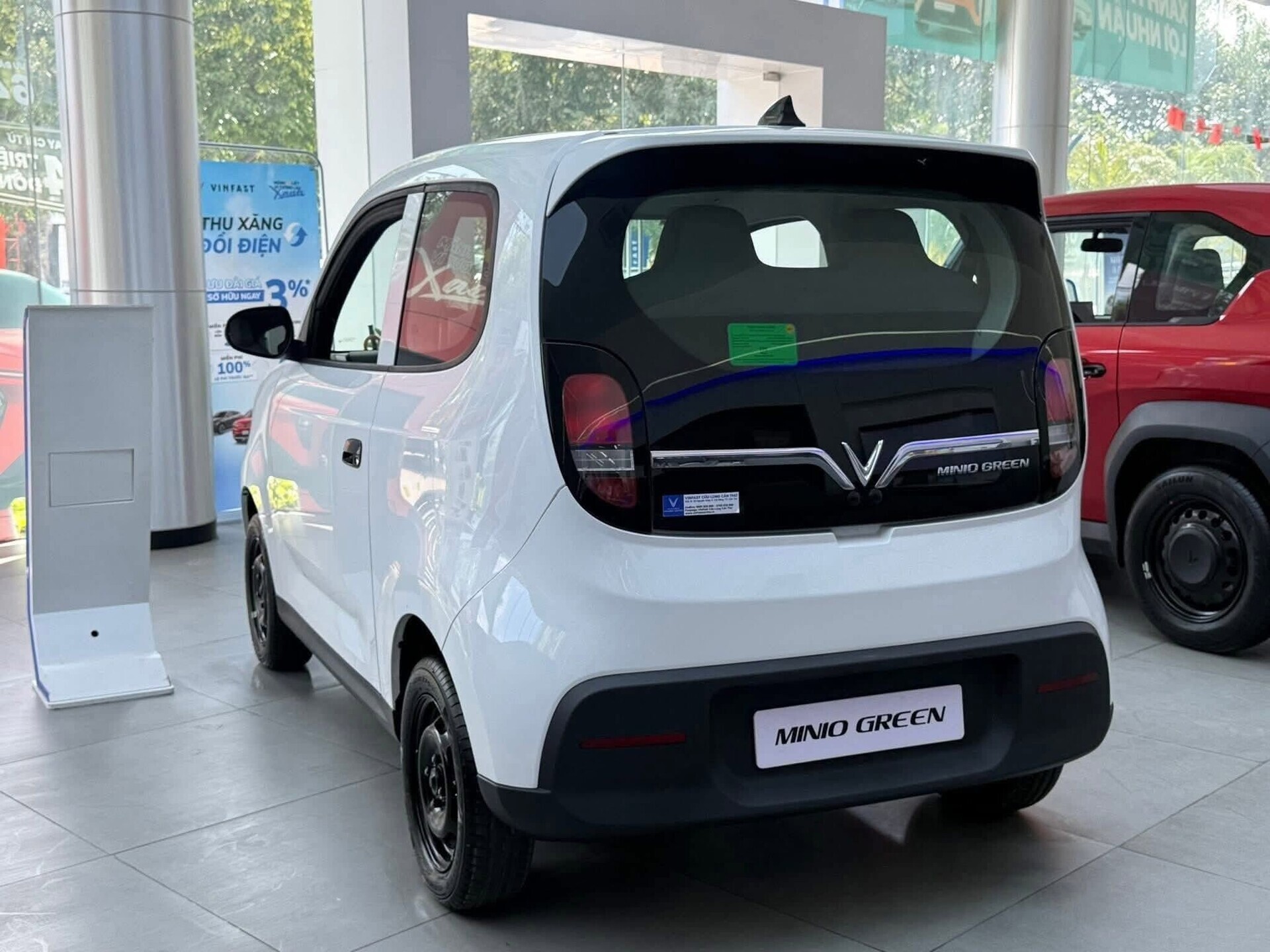 VinFast Minio Green