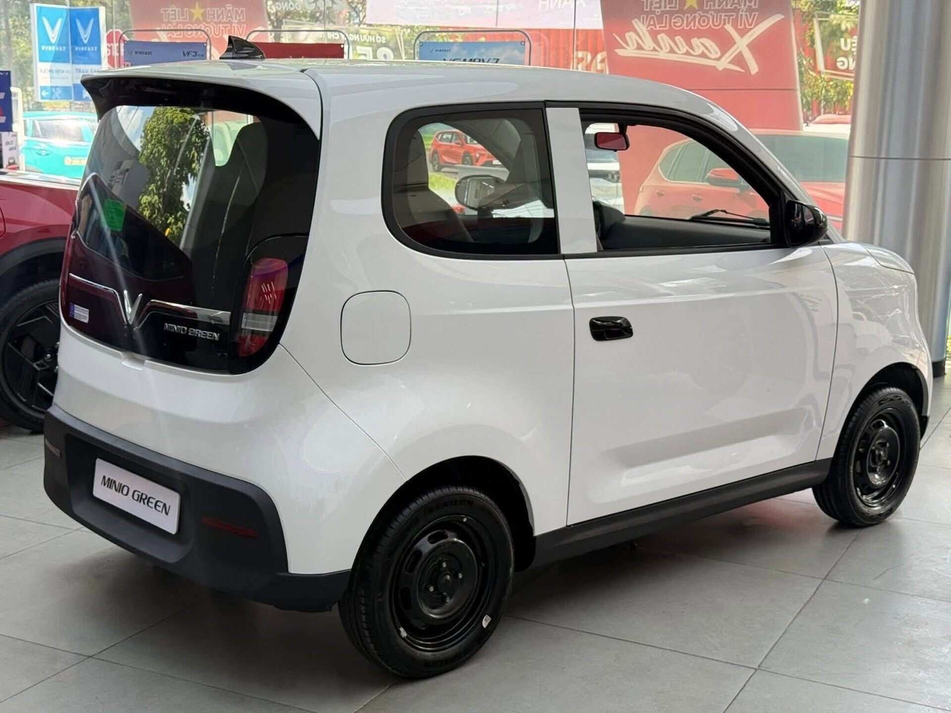 VinFast Minio Green