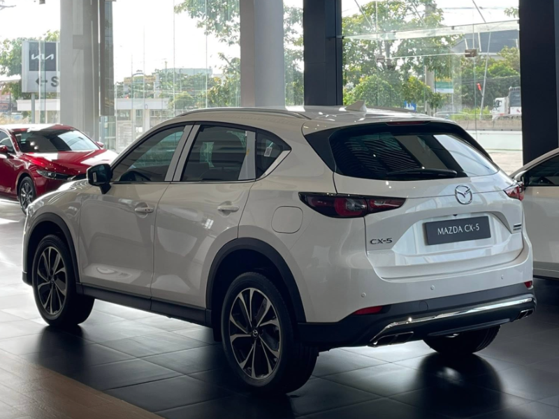 New Mazda CX-5 2.0L Deluxe E