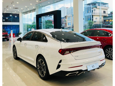 KIA K5 2.0 Luxury