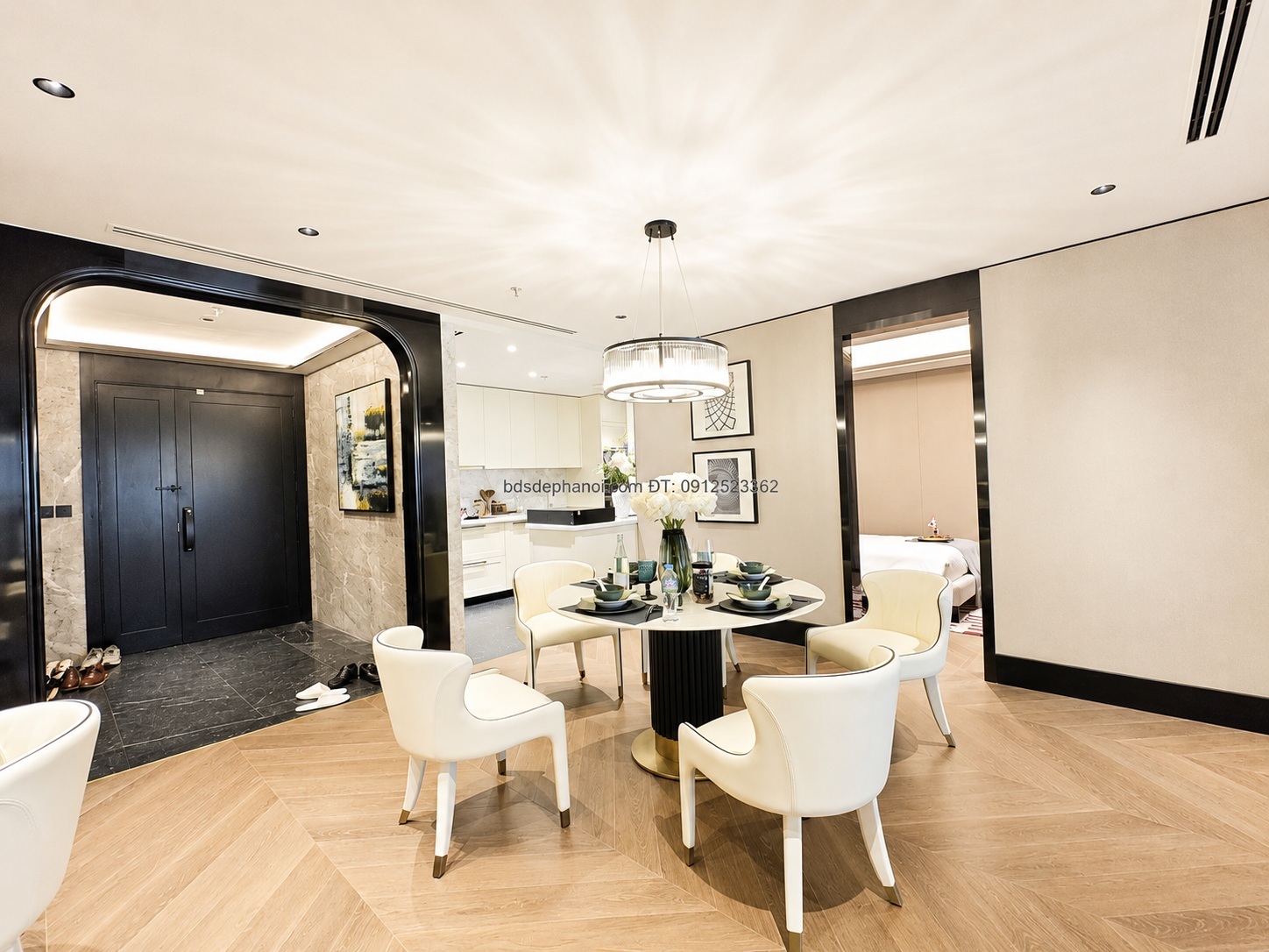 Bán Căn Hộ Hàng Hiệu The Grand Hanoi – 152m² – 3 Phòng Ngủ – Ritz-Carlton Residences