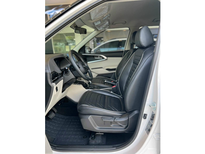 KIA Carens 1.5G IVT