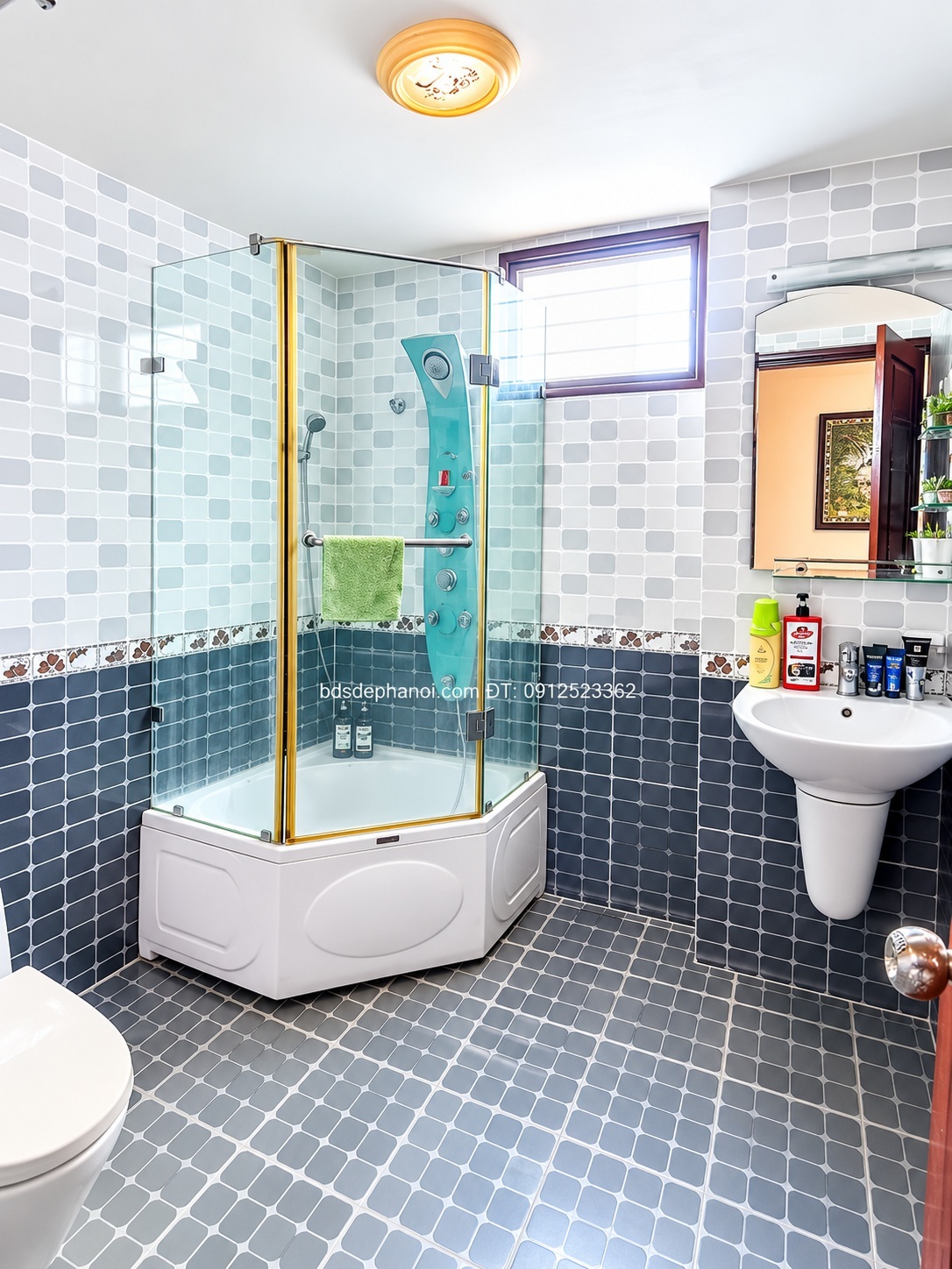 Bán Nhà Trường Chinh Đống Đa, Ô Tô Qua Nhà, Cách Phố 20m, Kinh Doanh Đỉnh, 77m², 4 Tầng,