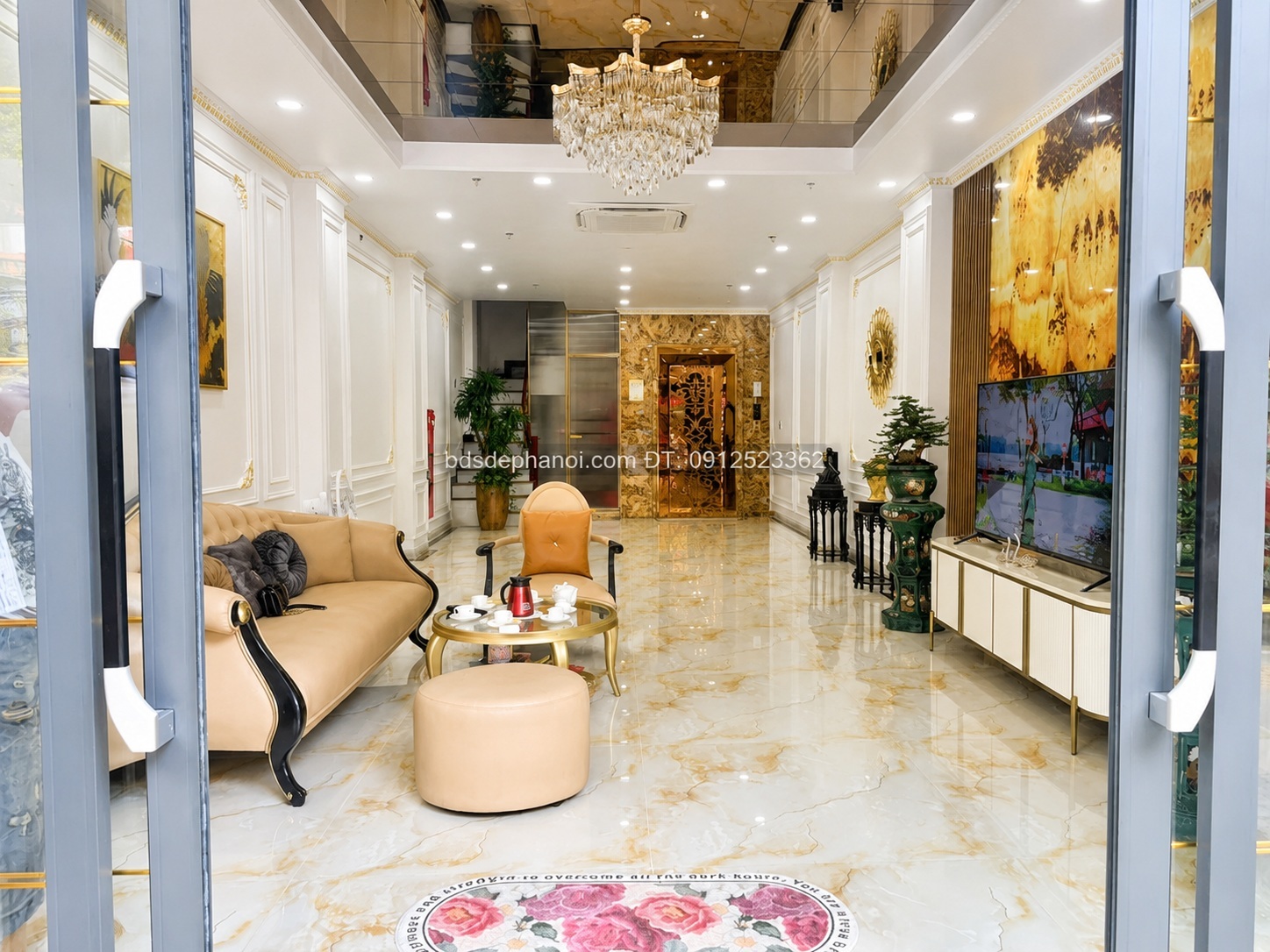 Bán Tòa Nhà Mặt Phố Đại La, 63m², 8 Tầng, Thang Máy, Dòng Tiền Văn Phòng