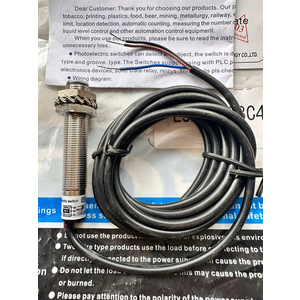 Cảm biến quang thu phát chung phi tròn M12,MODEL: E3F1-DS8C4