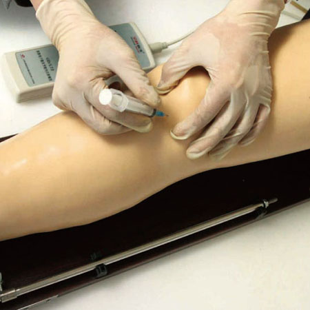 Bộ mô phỏng tiêm khớp nội điện tử nâng cao