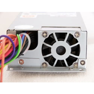 Nguồn PSU Seventeam ST-150FUB Flex ATX 150W Active PFC AC 20pin + 4pin, 2xSATA, 1 ATA